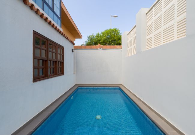 House in Maspalomas - Great house with Pool S.Agustín By CanariasGetaway  House in Maspalomas - Great house with Pool S.Agustín By CanariasGetaway