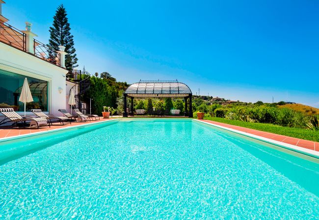 Villa in Capo d´Orlando - Luxury Villa with pool near Capo D'Orlando, with sea views towards the Aeolian Islands, Sicily. Villa in Capo d´Orlando - Luxury Villa with pool near Capo D'Orlando, with sea views towards the Aeolian Islands, Sicily.