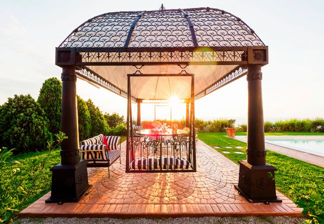 Villa in Capo d´Orlando - Luxury Villa with pool near Capo D'Orlando, with sea views towards the Aeolian Islands, Sicily. Villa in Capo d´Orlando - Luxury Villa with pool near Capo D'Orlando, with sea views towards the Aeolian Islands, Sicily.