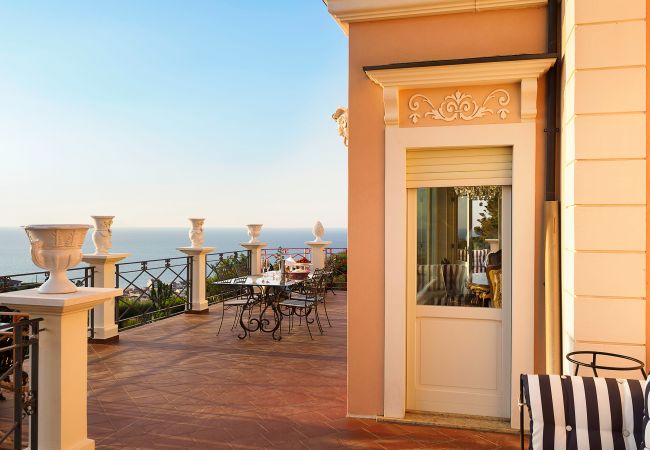 Villa in Capo d´Orlando - Luxury Villa with pool near Capo D'Orlando, with sea views towards the Aeolian Islands, Sicily. Villa in Capo d´Orlando - Luxury Villa with pool near Capo D'Orlando, with sea views towards the Aeolian Islands, Sicily.