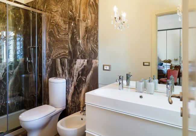 Villa in Capo d´Orlando - Luxury Villa with pool near Capo D'Orlando, with sea views towards the Aeolian Islands, Sicily. Villa in Capo d´Orlando - Luxury Villa with pool near Capo D'Orlando, with sea views towards the Aeolian Islands, Sicily.