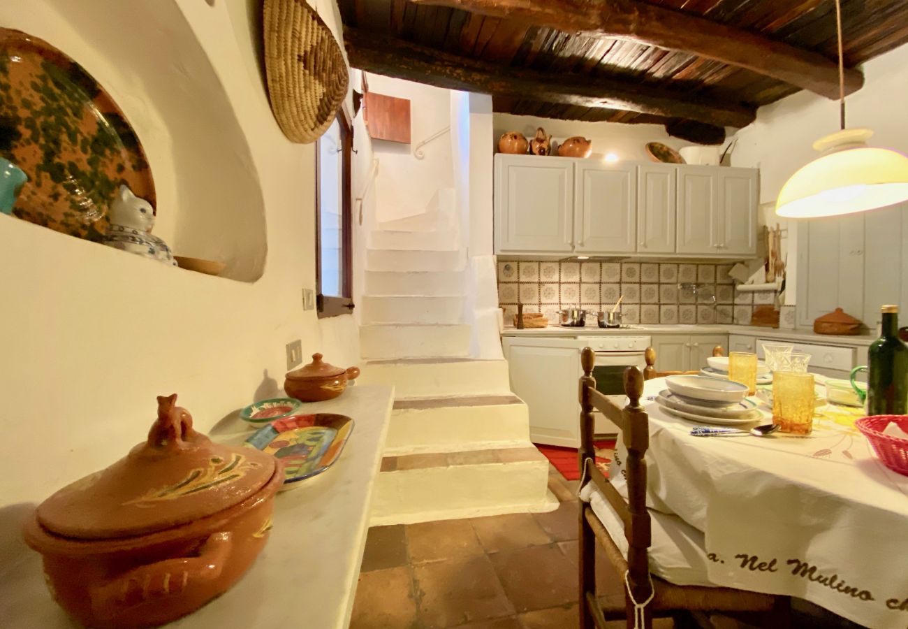 Apartment in Sperlonga - Typical apartment in the heart of the historic center