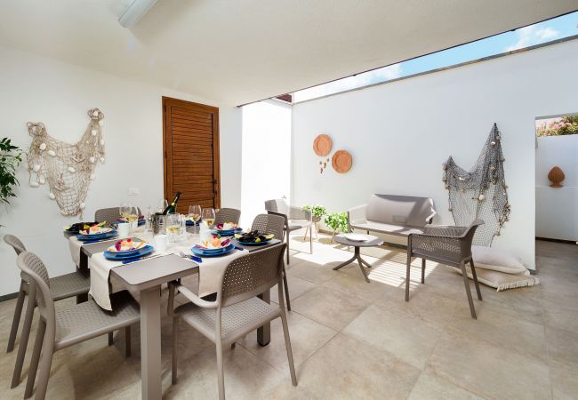 House in San Vito Lo Capo - Cosy home just a stone’s throw away from San Vito Lo Capo’s lovely sandy beach House in San Vito Lo Capo - Cosy home just a stone’s throw away from San Vito Lo Capo’s lovely sandy beach