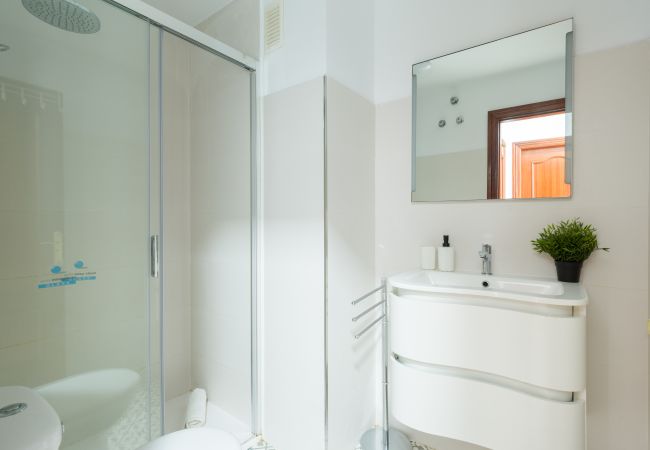 House in Las Palmas de Gran Canaria - Penthouse+Terrace city seaview By CanariasGetaway  House in Las Palmas de Gran Canaria - Penthouse+Terrace city seaview By CanariasGetaway