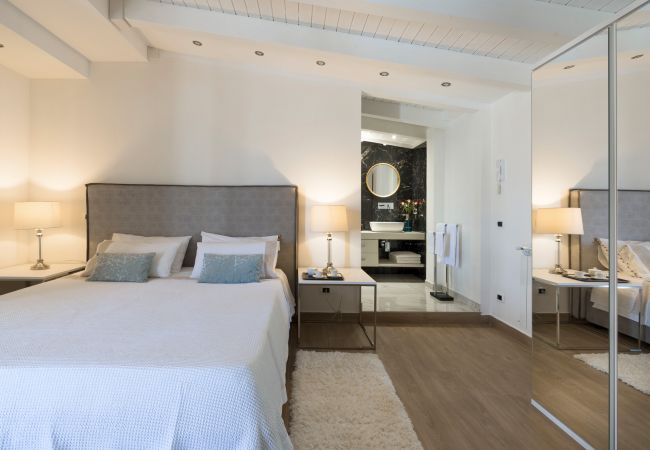 Villa in Ribera - Luxury villa with pool situated near Ribera, Agrigento, Sicily – 6 pax Villa in Ribera - Luxury villa with pool situated near Ribera, Agrigento, Sicily – 6 pax