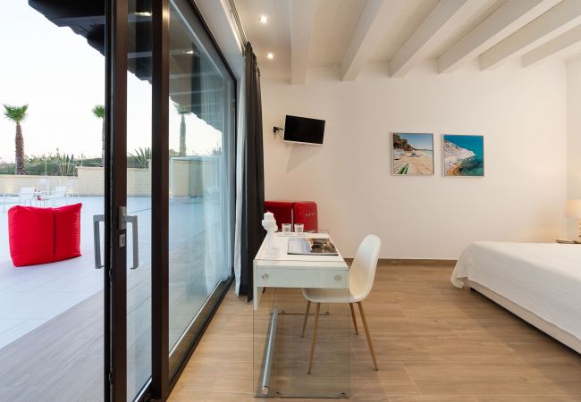 Villa in Ribera - Luxury villa with pool situated near Ribera, Agrigento, Sicily – 6 pax Villa in Ribera - Luxury villa with pool situated near Ribera, Agrigento, Sicily – 6 pax