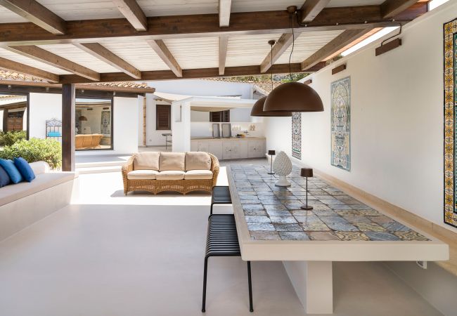 Villa in San Vito Lo Capo - Beautiful villa with pool just a few hundred metres from San Vito Lo Capo’s beach Villa in San Vito Lo Capo - Beautiful villa with pool just a few hundred metres from San Vito Lo Capo’s beach