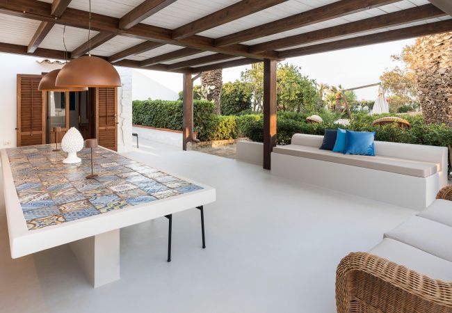 Villa in San Vito Lo Capo - Beautiful villa with pool just a few hundred metres from San Vito Lo Capo’s beach Villa in San Vito Lo Capo - Beautiful villa with pool just a few hundred metres from San Vito Lo Capo’s beach