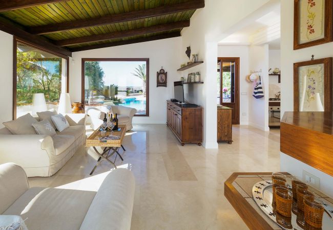 Villa in San Vito Lo Capo - Beautiful villa with pool just a few hundred metres from San Vito Lo Capo’s beach Villa in San Vito Lo Capo - Beautiful villa with pool just a few hundred metres from San Vito Lo Capo’s beach