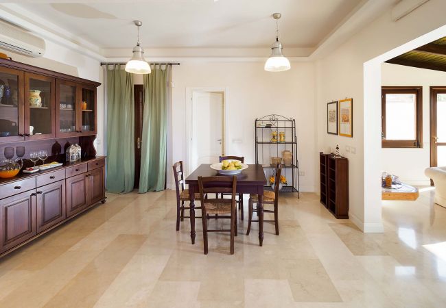 Villa in San Vito Lo Capo - Beautiful villa with pool just a few hundred metres from San Vito Lo Capo’s beach Villa in San Vito Lo Capo - Beautiful villa with pool just a few hundred metres from San Vito Lo Capo’s beach