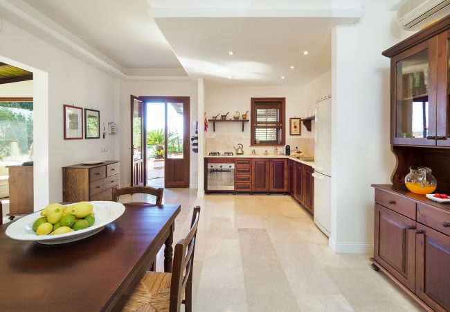 Villa in San Vito Lo Capo - Beautiful villa with pool just a few hundred metres from San Vito Lo Capo’s beach Villa in San Vito Lo Capo - Beautiful villa with pool just a few hundred metres from San Vito Lo Capo’s beach