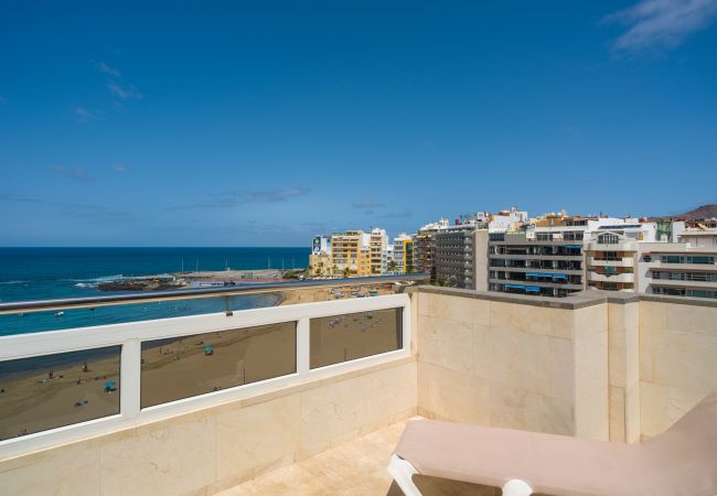 House in Las Palmas de Gran Canaria - Awesome beachfront terrace By CanariasGetaway  House in Las Palmas de Gran Canaria - Awesome beachfront terrace By CanariasGetaway