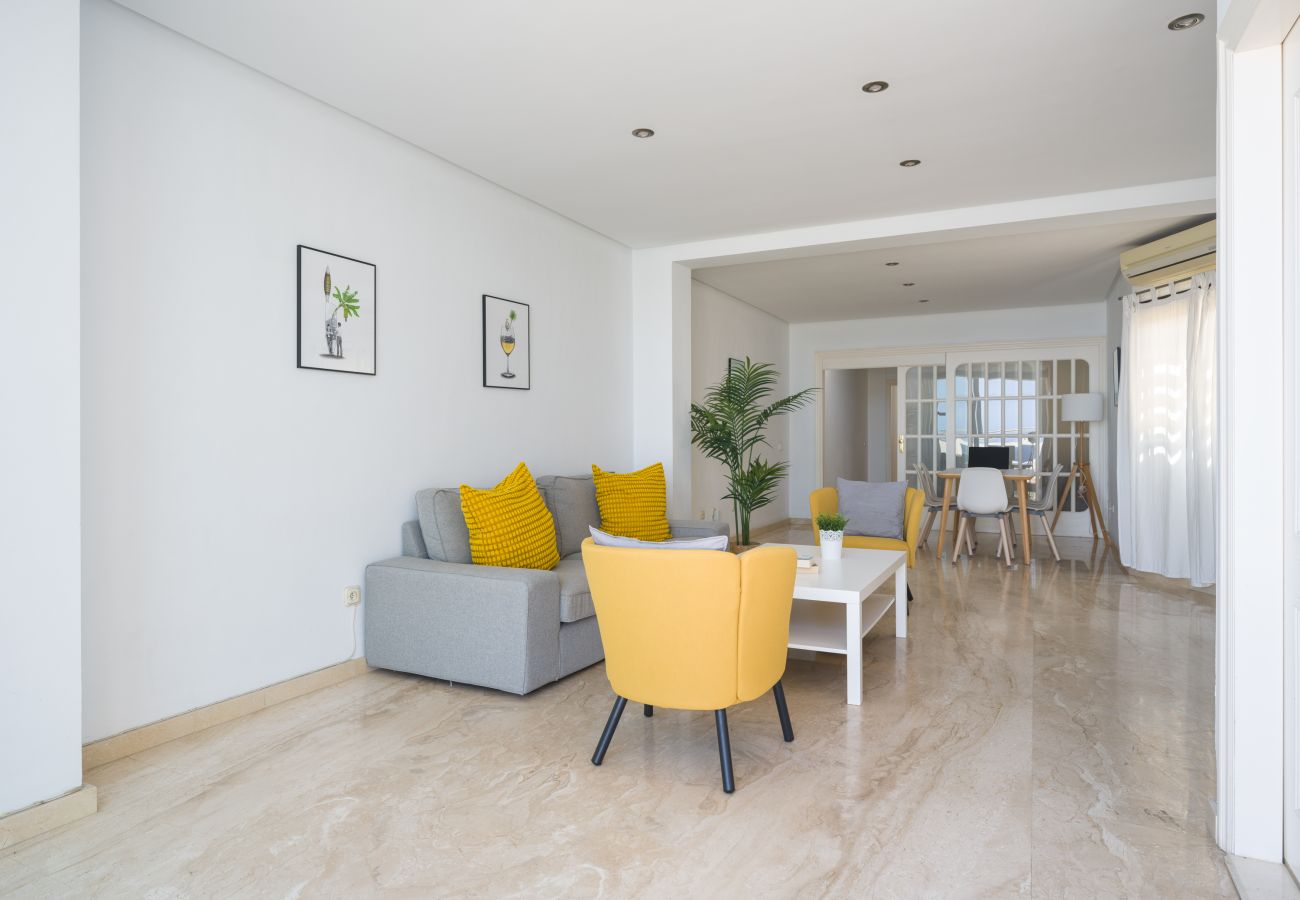 House in Las Palmas de Gran Canaria - Awesome beachfront terrace By CanariasGetaway 