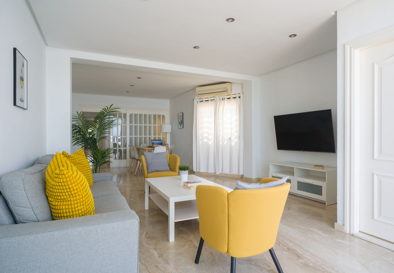 House in Las Palmas de Gran Canaria - Awesome beachfront terrace By CanariasGetaway 