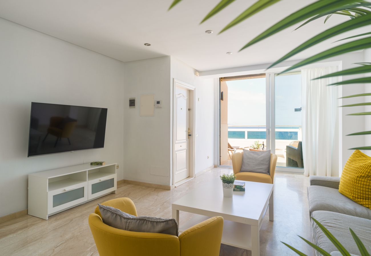 House in Las Palmas de Gran Canaria - Awesome beachfront terrace By CanariasGetaway 