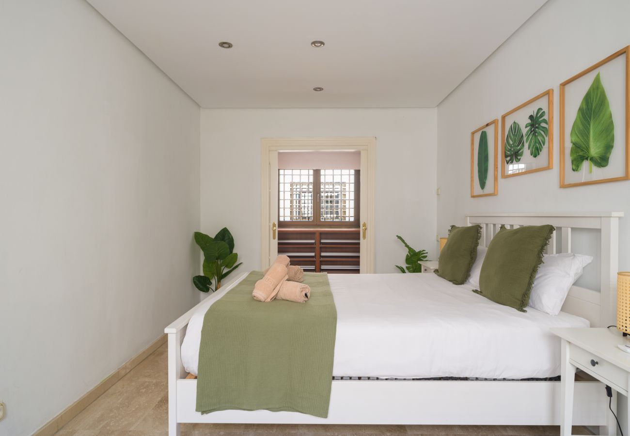 House in Las Palmas de Gran Canaria - Awesome beachfront terrace By CanariasGetaway 