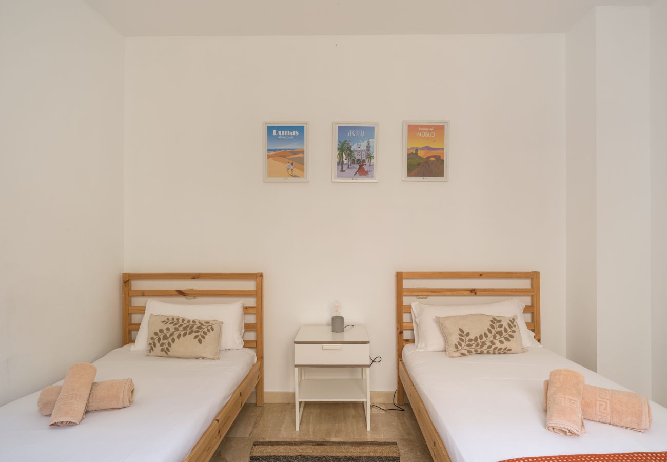 House in Las Palmas de Gran Canaria - Awesome beachfront terrace By CanariasGetaway 