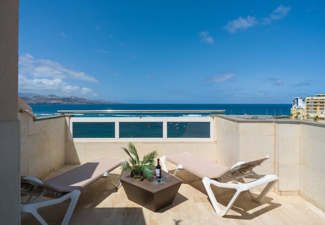 House in Las Palmas de Gran Canaria - Awesome beachfront terrace By CanariasGetaway 