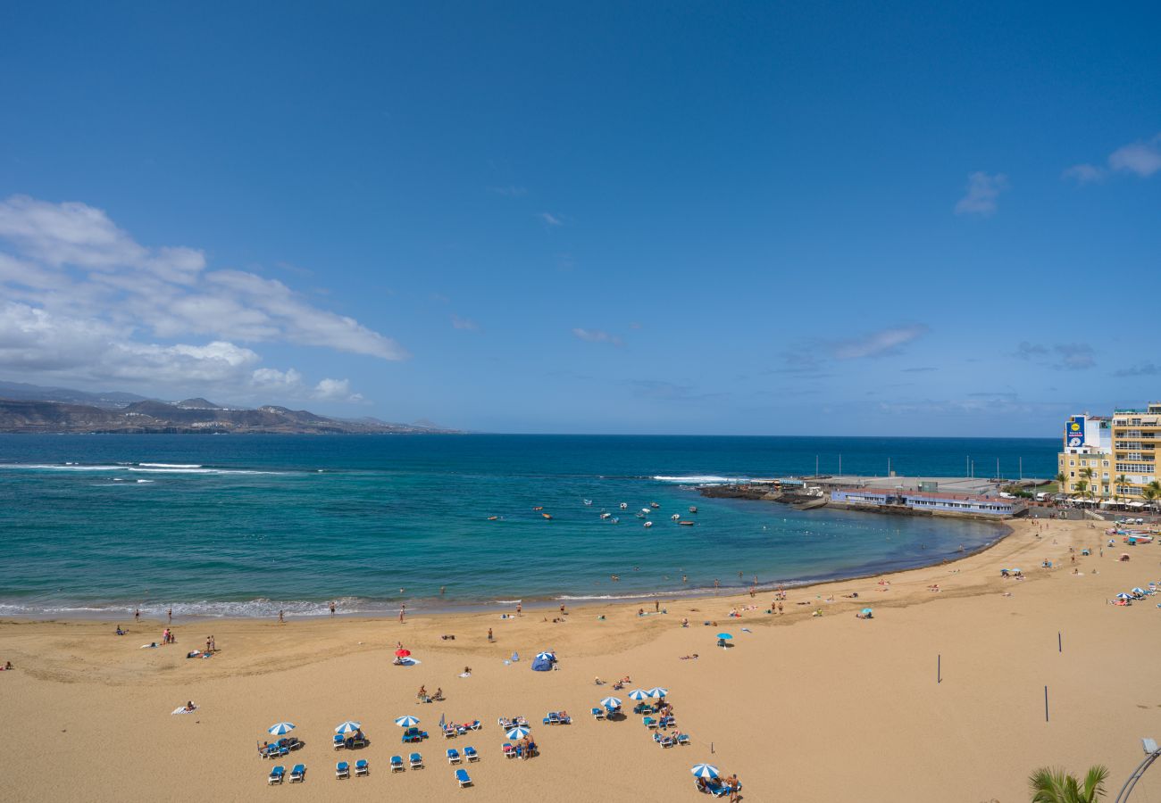 House in Las Palmas de Gran Canaria - Awesome beachfront terrace By CanariasGetaway 