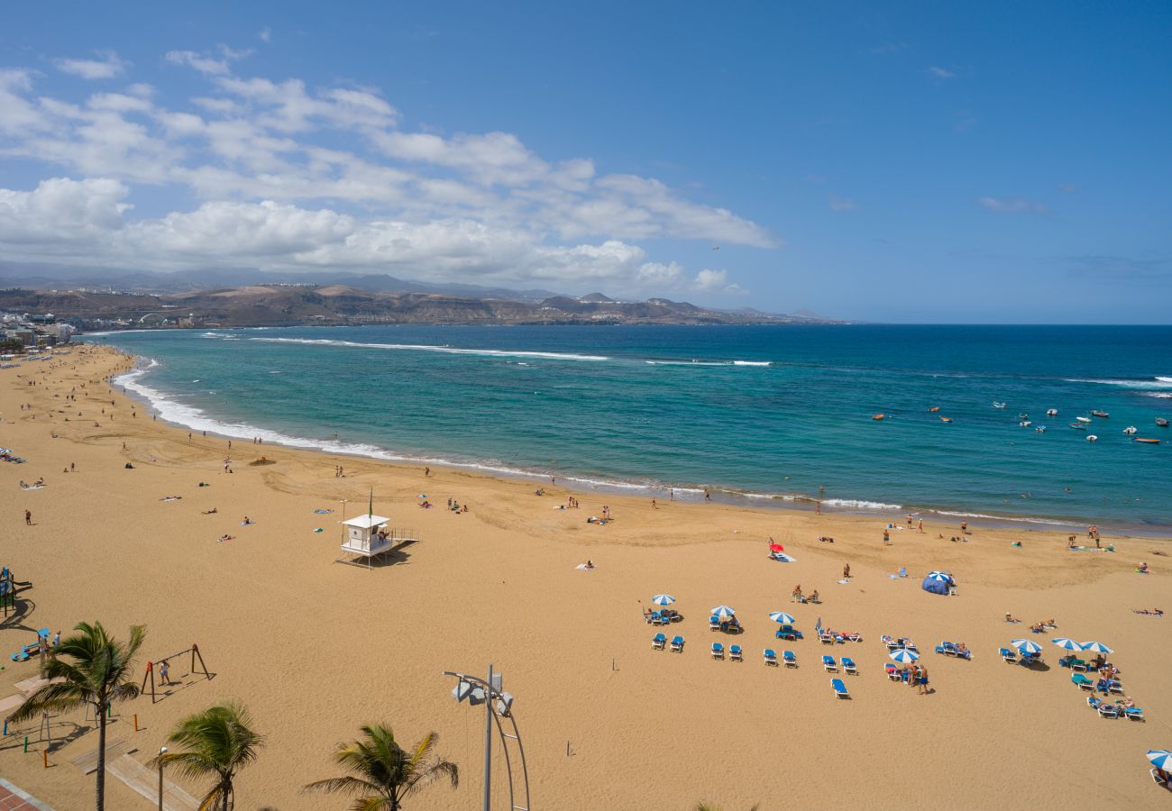 House in Las Palmas de Gran Canaria - Awesome beachfront terrace By CanariasGetaway 