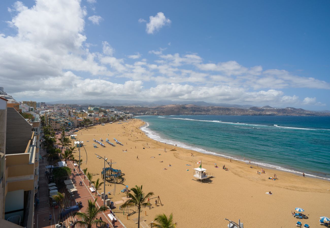 House in Las Palmas de Gran Canaria - Awesome beachfront terrace By CanariasGetaway 