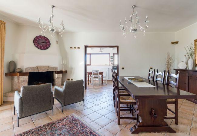 Villa in Paceco - Comfortable villa with pool situated in a splendid panoramic location near Trapani Villa in Paceco - Comfortable villa with pool situated in a splendid panoramic location near Trapani
