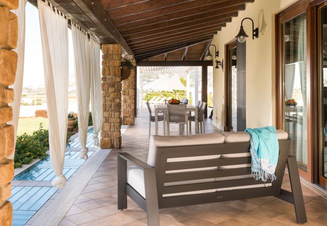 Villa in Paceco - Comfortable villa with pool situated in a splendid panoramic location near Trapani Villa in Paceco - Comfortable villa with pool situated in a splendid panoramic location near Trapani