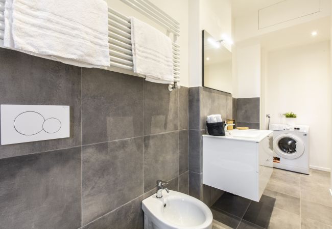 Apartment in Milano - Maciachini Bright Apartment R&R Apartment in Milano - Maciachini Bright Apartment R&R