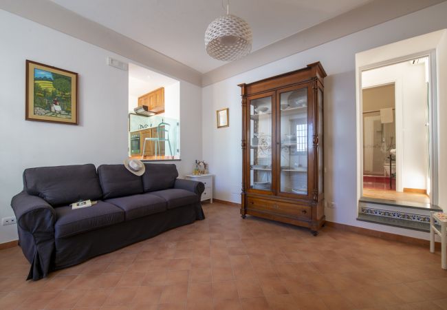 Apartment in Praiano - Casa Cimino A - Lovely apartment and amazing view on Capri and Positano Apartment in Praiano - Casa Cimino A - Lovely apartment and amazing view on Capri and Positano