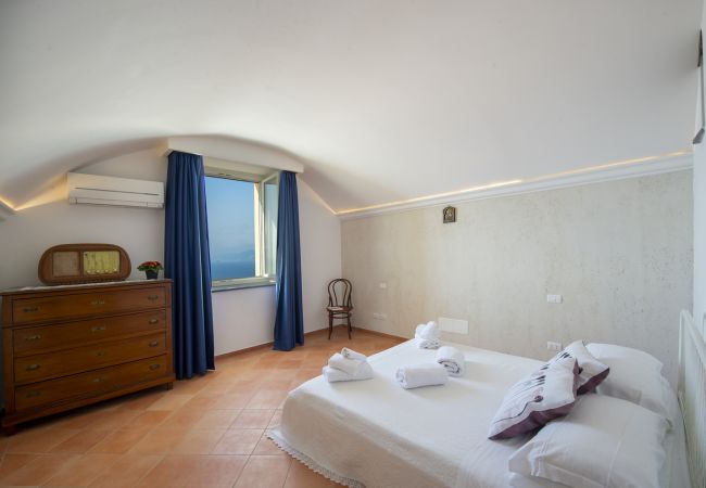 Apartment in Praiano - Casa Cimino B - Incredible view of Capri Apartment in Praiano - Casa Cimino B - Incredible view of Capri