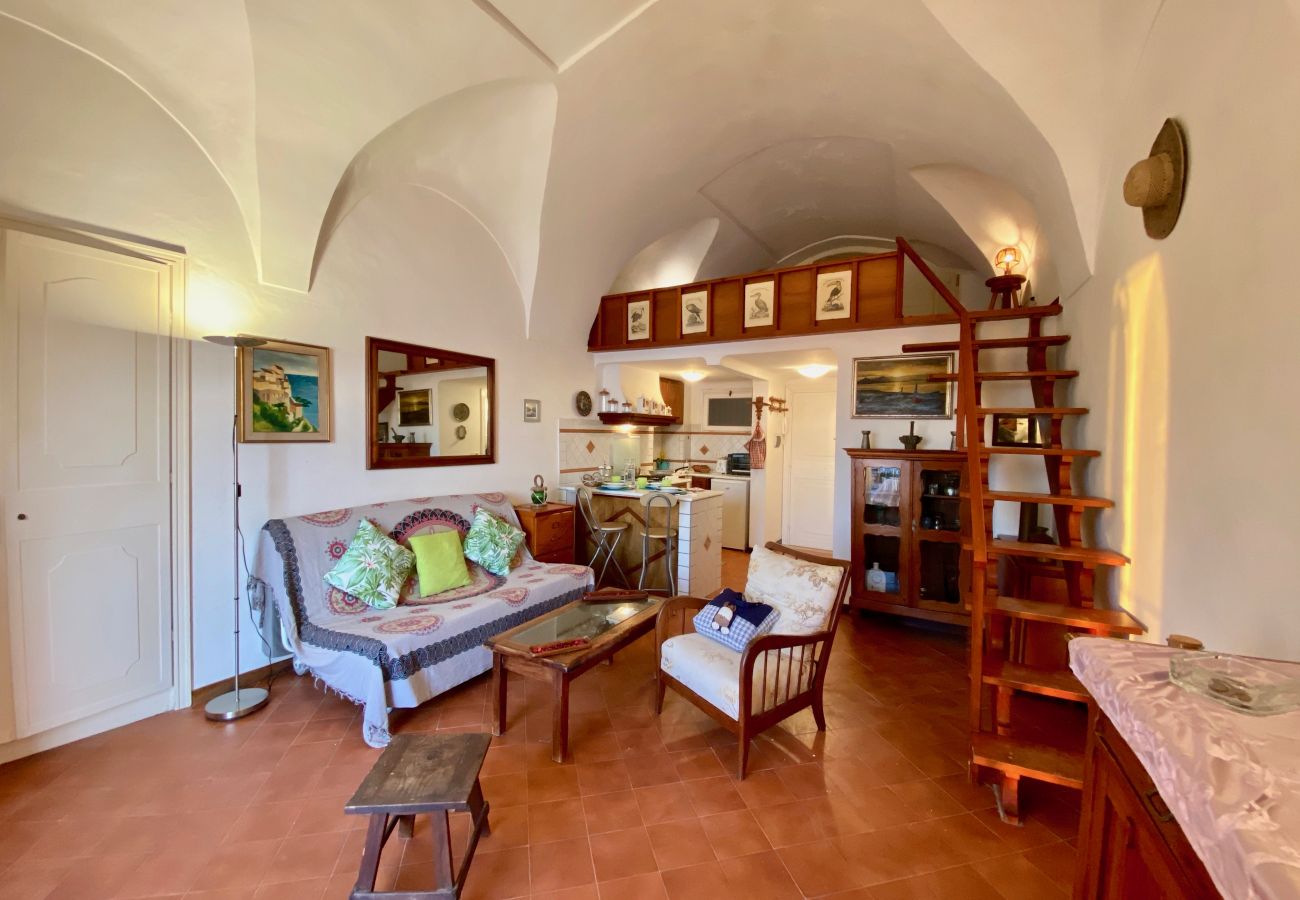 Apartment in Sperlonga - Studio With Panoramic West View