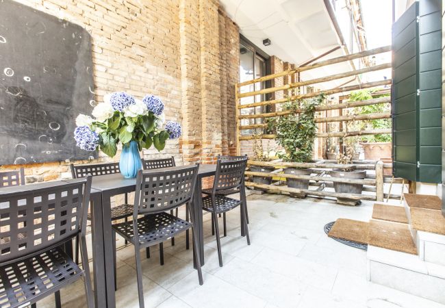 House in Venezia - Sant'Alvise Design Palace R&R House in Venezia - Sant'Alvise Design Palace R&R