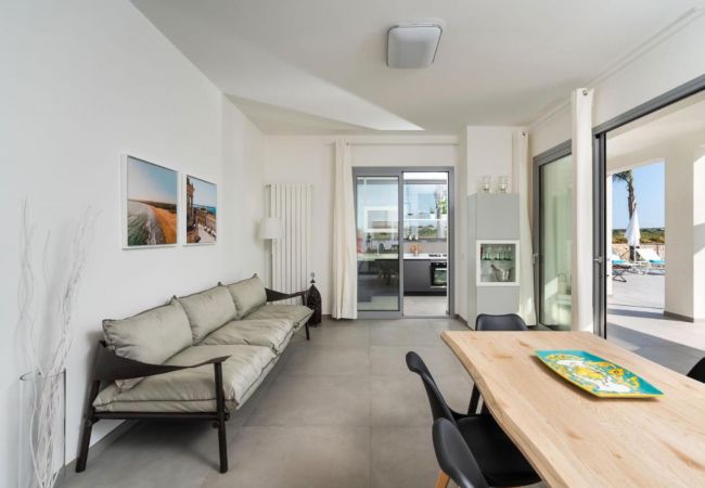 Villa in Noto - Pool villa, 300 metres from beach, San Lorenzo, Sicily Villa in Noto - Pool villa, 300 metres from beach, San Lorenzo, Sicily