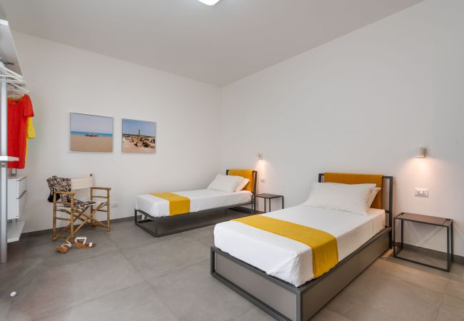 Villa in Noto - Pool villa, 300 metres from beach, San Lorenzo, Sicily Villa in Noto - Pool villa, 300 metres from beach, San Lorenzo, Sicily