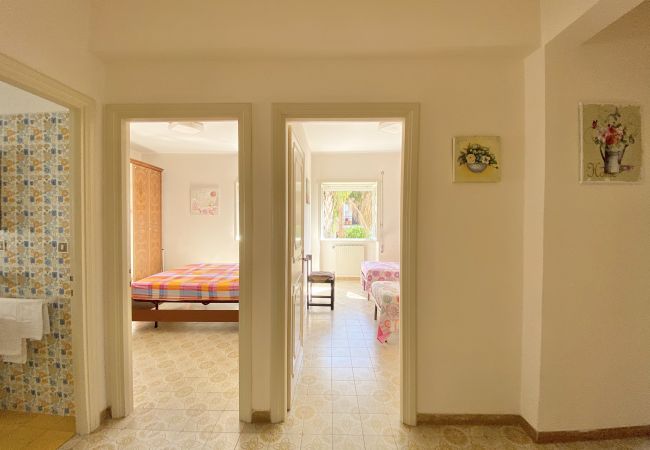Apartment in Sperlonga - Comfortable four-room apartment with garden and garage Apartment in Sperlonga - Comfortable four-room apartment with garden and garage