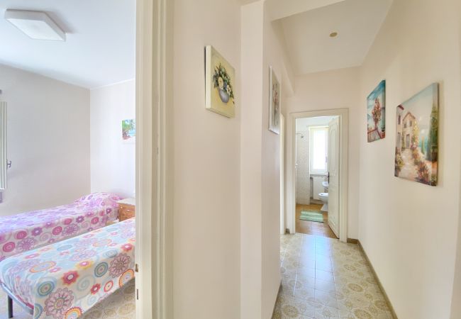 Apartment in Sperlonga - Comfortable four-room apartment with garden and garage Apartment in Sperlonga - Comfortable four-room apartment with garden and garage