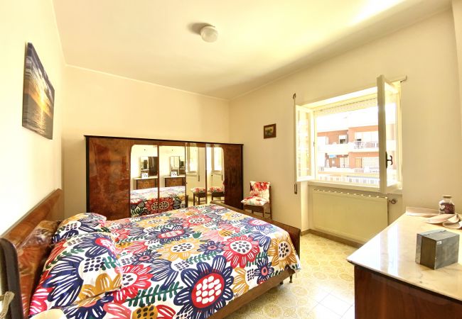 Apartment in Sperlonga - Comfortable four-room apartment with garden and garage Apartment in Sperlonga - Comfortable four-room apartment with garden and garage