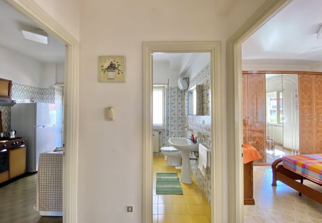 Apartment in Sperlonga - Comfortable four-room apartment with garden and garage Apartment in Sperlonga - Comfortable four-room apartment with garden and garage