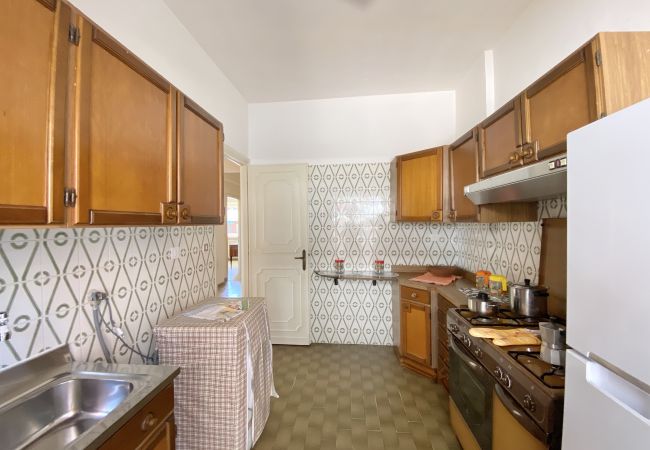 Apartment in Sperlonga - Comfortable four-room apartment with garden and garage Apartment in Sperlonga - Comfortable four-room apartment with garden and garage