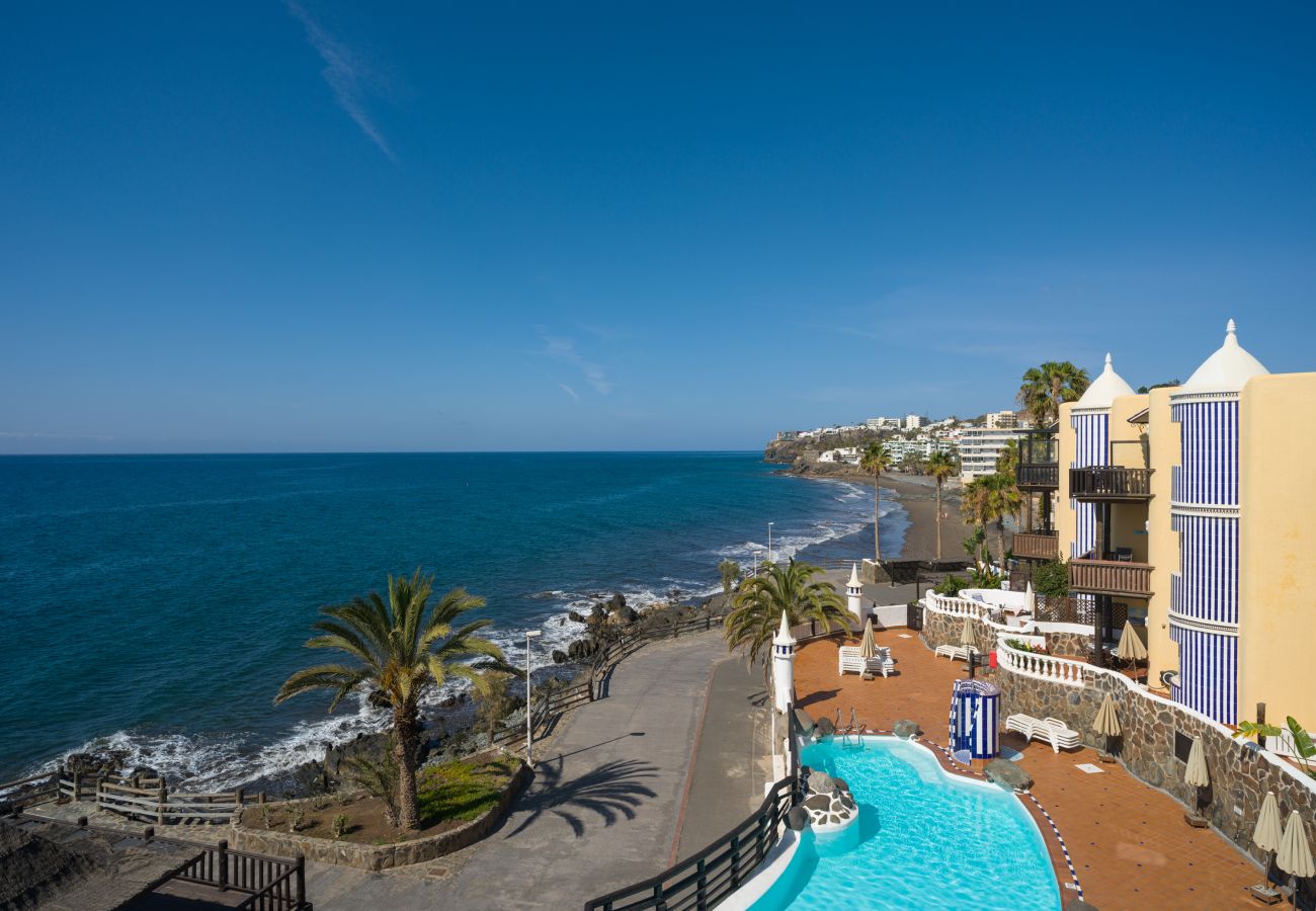 Apartment in San Bartolomé de Tirajana - Altamar 60 Balcony beach views By CanariasGetaway 