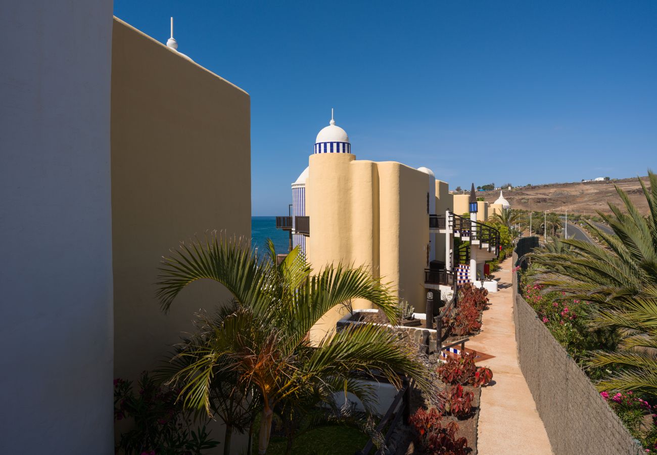 Apartment in San Bartolomé de Tirajana - Altamar 60 Balcony beach views By CanariasGetaway 