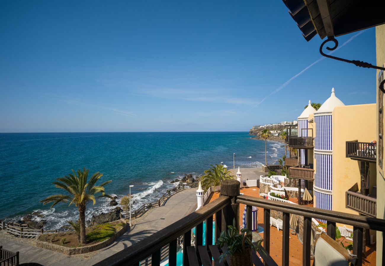Apartment in San Bartolomé de Tirajana - Altamar 60 Balcony beach views By CanariasGetaway 