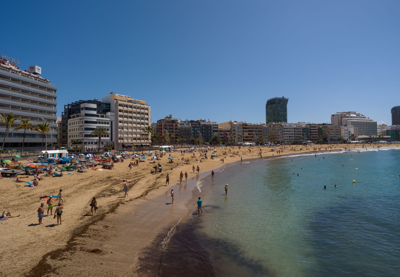 House in Las Palmas de Gran Canaria - Eli Home on the beach+Parking + Airco by CanariasGetaway