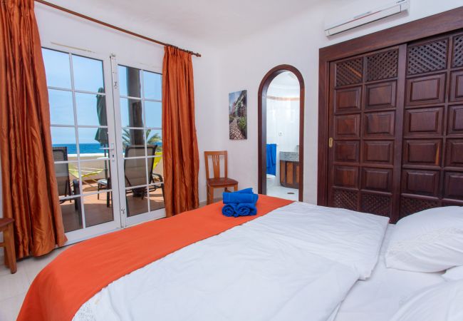 House in Maspalomas - Altamar 28 with terrace&pool By CanariasGetaway House in Maspalomas - Altamar 28 with terrace&pool By CanariasGetaway