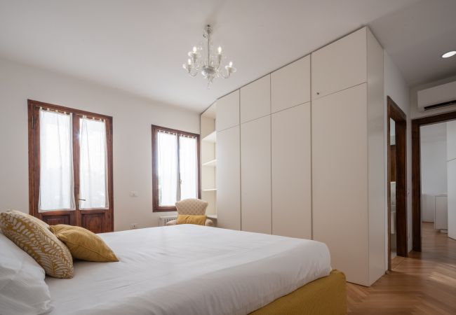 Apartment in Venezia - Venetian Palace Terrace Apartment R&R Apartment in Venezia - Venetian Palace Terrace Apartment R&R