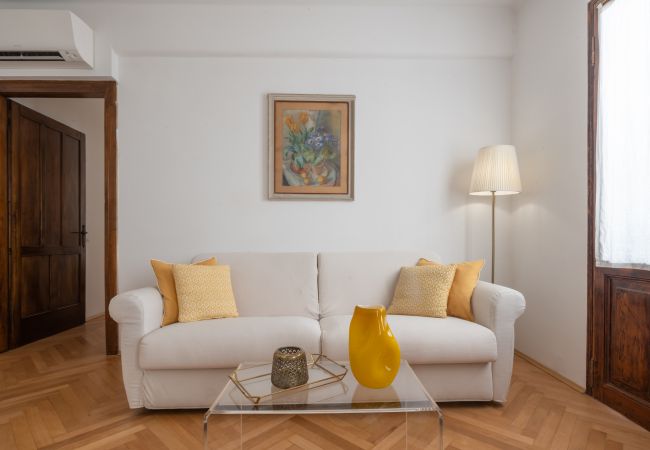 Apartment in Venezia - Venetian Palace Terrace Apartment R&R Apartment in Venezia - Venetian Palace Terrace Apartment R&R