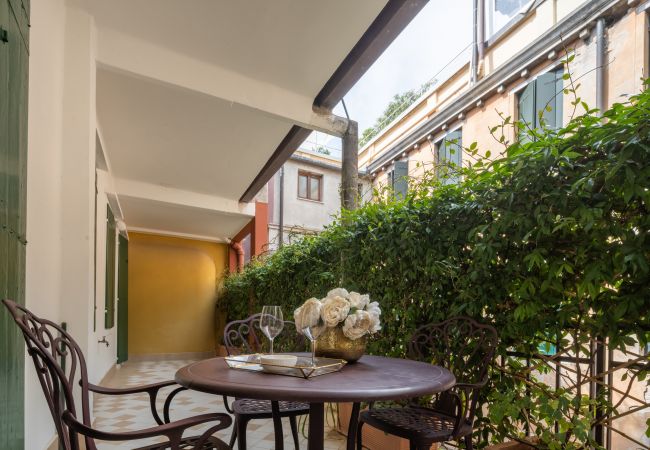 Apartment in Venezia - Venetian Palace Terrace Apartment R&R Apartment in Venezia - Venetian Palace Terrace Apartment R&R