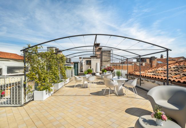 Apartment in Venezia - Venetian Palace Terrace Apartment R&R Apartment in Venezia - Venetian Palace Terrace Apartment R&R