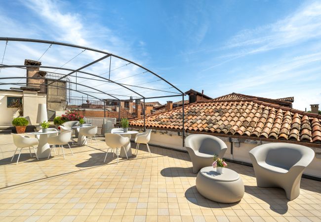 Apartment in Venezia - Venetian Palace Terrace Apartment R&R Apartment in Venezia - Venetian Palace Terrace Apartment R&R