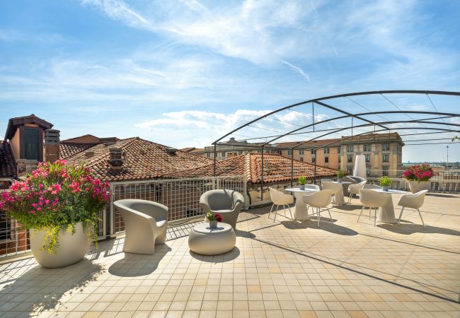 Apartment in Venezia - Venetian Palace Terrace Apartment R&R Apartment in Venezia - Venetian Palace Terrace Apartment R&R